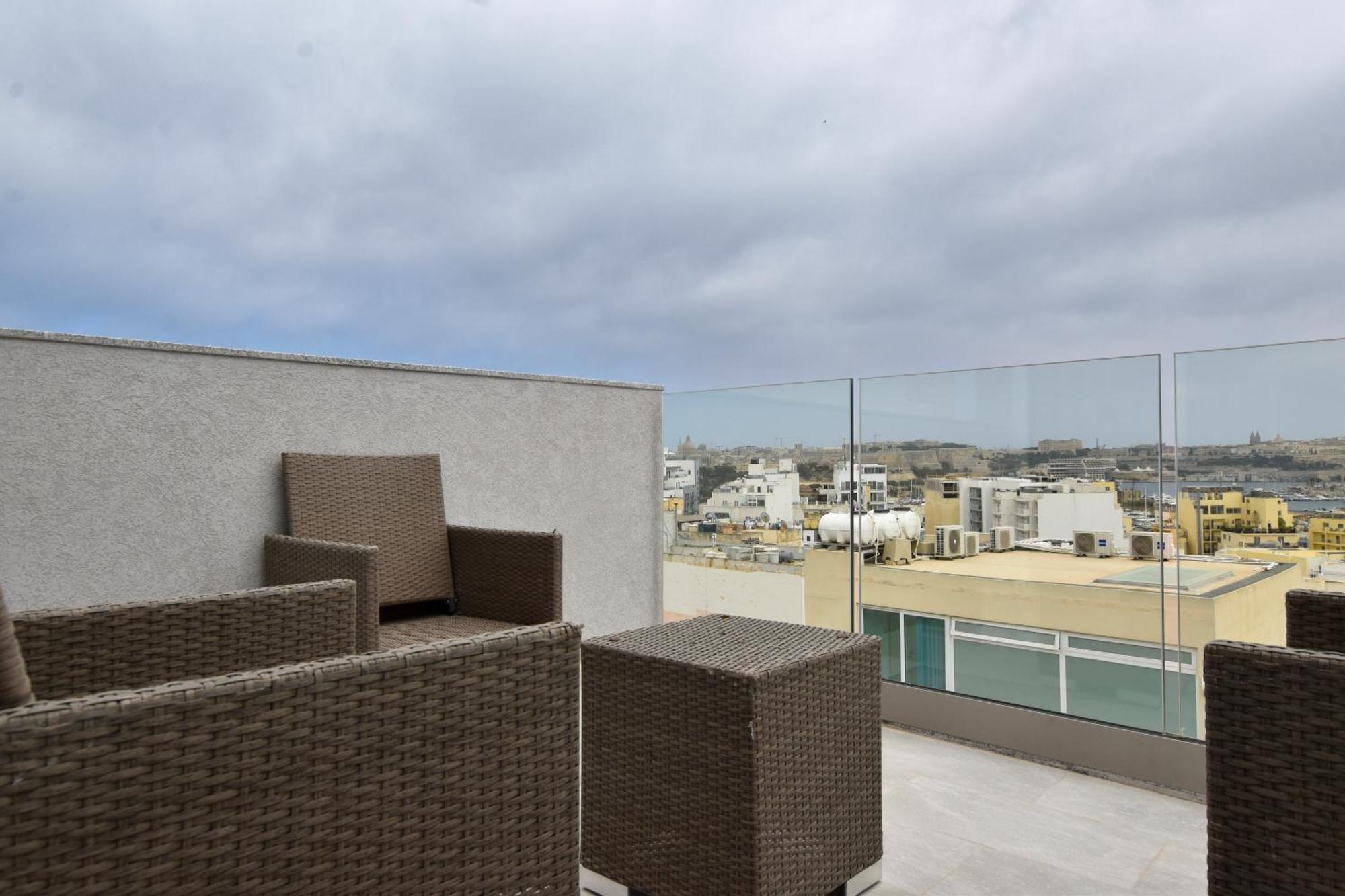 51Hh Apartments Gzira Exterior photo